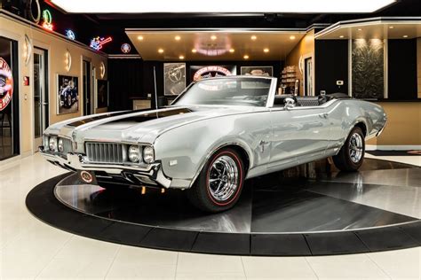 1969 Oldsmobile Cutlass Classic Cars For Sale Michigan Muscle And Old Cars Vanguard Motor Sales