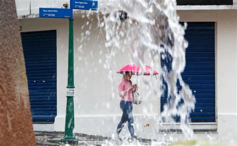 Nova Frente Fria Se Aproxima De Curitiba E Promete Trazer Chuva