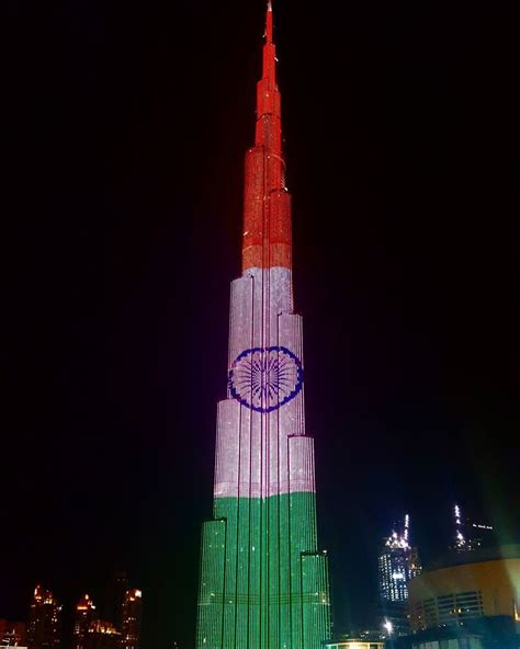 Burj Khalifa in Tricolor on 25th January 2017 ~ India GK, Current ...