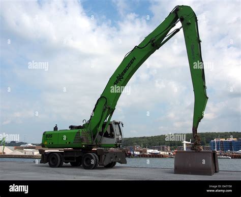 Sennebogen Crane At Vejle Habor Stock Photo Alamy