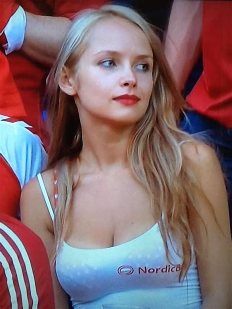 Euro Around Sexiest Girls Of Euro Cup 2012 Hottest Female Superfans