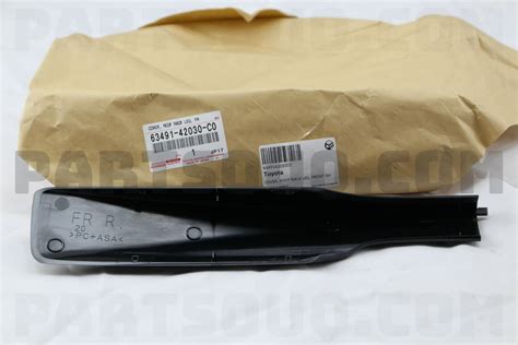 COVER ROOF RACK LEG FRONT RH 6349142030C0 Toyota Parts PartSouq