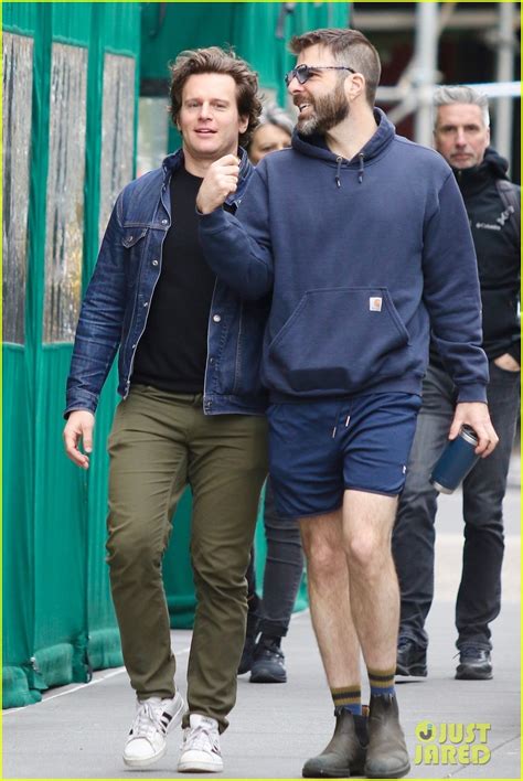 Photo: jonathan groff zachary quinto reunite in nyc 09 | Photo 4928593 ...