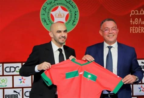 البطولة المغربية لقجع والركراكي يحضران مباراة نهضة بركان والزمالك