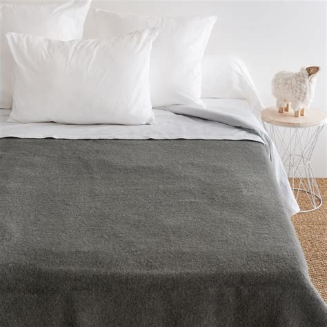 Couverture Pure Laine Vierge Woolmark G M Volta X Cm Gris Acier