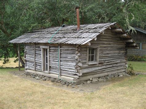 Zane Greys 1920s Wilderness Cabin On The Rogue River In Winkle Bar