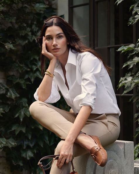 Lily Aldridge Looks Elegant In Lauren Ralph Lauren Fall 19 Campaign Ralph Lauren Womens