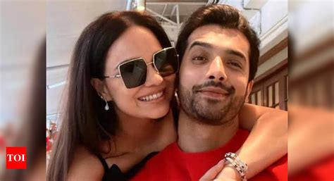 Sharad Malhotra Refutes Reports Of Trouble In His Marriage With Wife