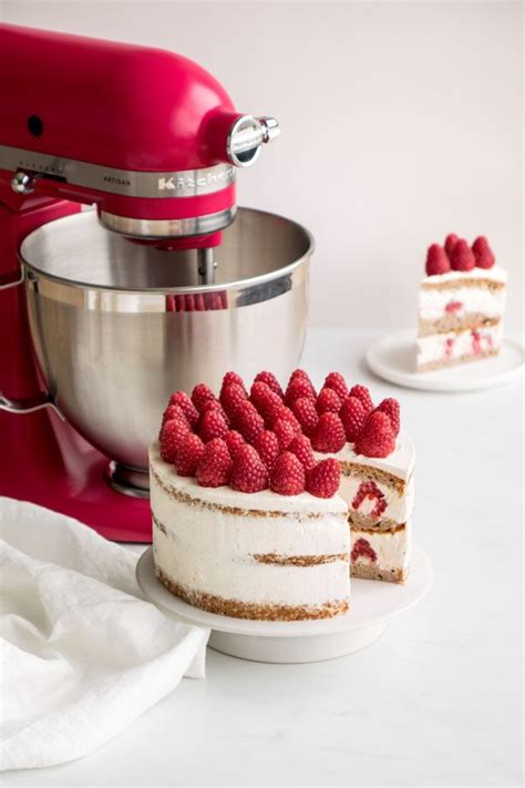 Layer Cake Hibiscus Framboises Empreinte Sucr E Layer Cake