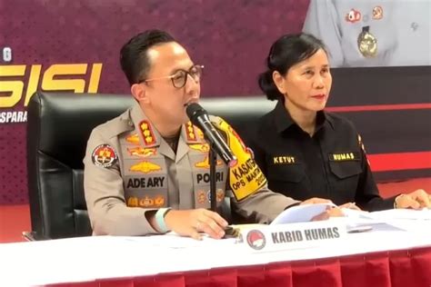 Polisi Tilang Pengemudi Pajero Yang Pakai Pelat Palsu Sempat Kejar