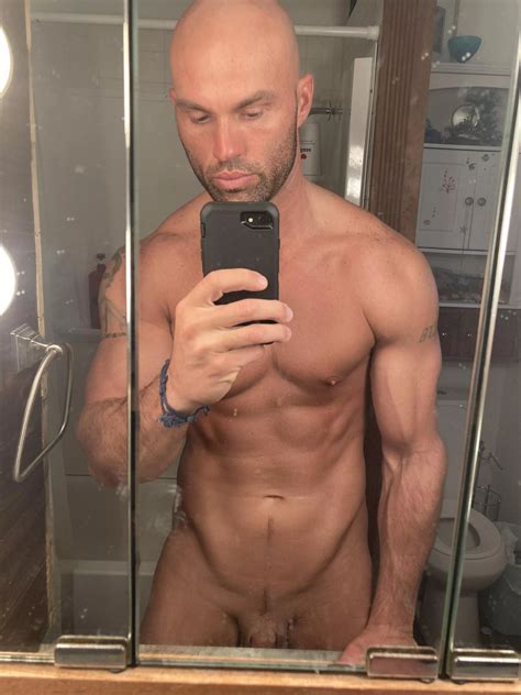 Does The Oclock Shadow Count Nudes Beardsandboners Nude Pics Org