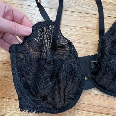 Victoria’s Secret Black Lace Unlined Demi Bra Gem