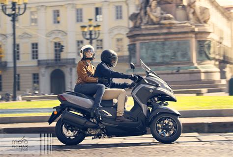 Comparativa Yamaha Tricity 300 2023 Piaggio Mp3 300 Hpe 2019 2020