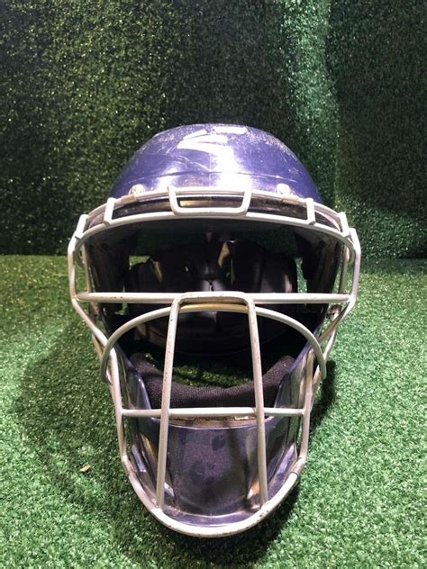 Easton M7 Large Hockey Style Catcher S Helmet SidelineSwap