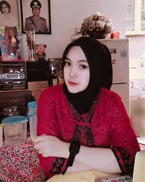 Wulanindrx • Instagram Photos And Videos Girl Hijab Beautiful Hijab