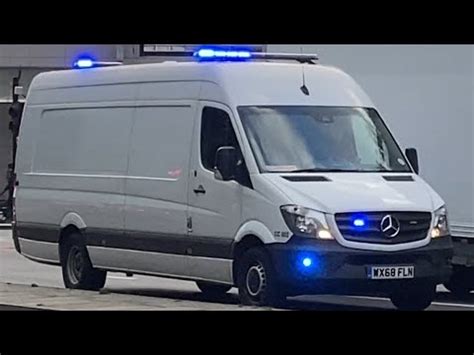 London Fire Brigade Cobra Van Responding Through Oval In London