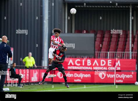 Hamdi Akujobi Of Almere City Fc Hi Res Stock Photography And Images Alamy