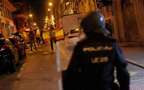 S Ptima Noche De Protestas Contra La Amnist A En Madrid En Im Genes