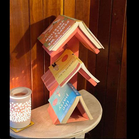 Triangle Bookstand, 3 Tier Triangle Book Holder, Nightstand Bookmark ...