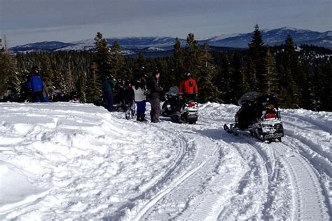 Reno Paquetes De Motos De Nieve En Sierra De Reno Nevada