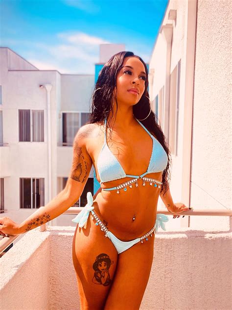 Soaking Up The Sun Nudes Bikini Nude Pics Org