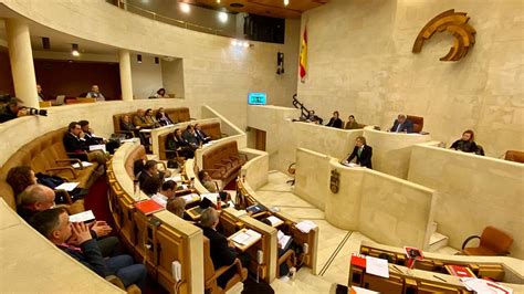 El Parlamento Debate Este Lunes Sobre El Inicio Del Curso Escolar Y La