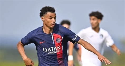 PSG Hugo Ekitike et son excellente pré saison Camfoot