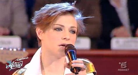 Loredana Errore Ad Amici 10 Canta Il Muro Video