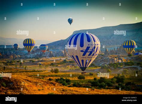 Hot Air Ballon Cappadocia Turkey Stock Photo Alamy