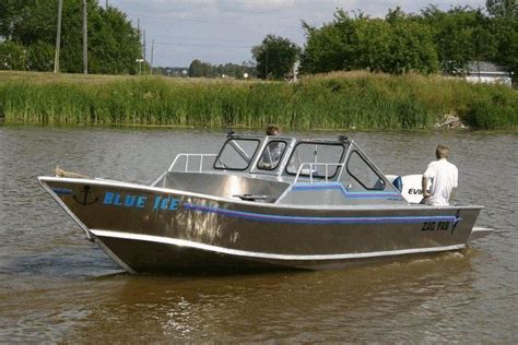 Cuddy Cabin Boats