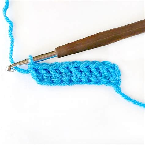 How to Crochet the Foundation Double Crochet Stitch