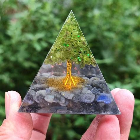 Pierre Vendue Seule X X Cm Pyramide Orgone Arbre De Vie Fait La