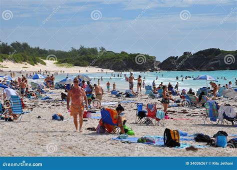 Horseshoe Bay Beach In Bermuda Editorial Photography - Image: 34036267