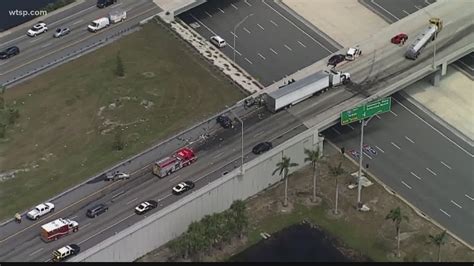 2 People Dead After 9 Vehicle Crash Shut Down I 75 Southbound In