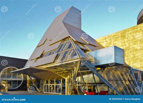 Los Angeles School for the Performing Arts Editorial Stock Image ...