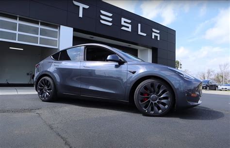 Tesla Model Y Arrives In South Korea