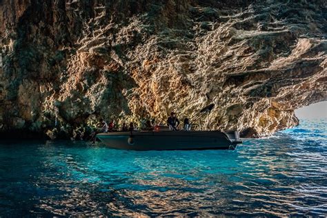 Tripadvisor Blue Cave e Lady of the Rocks Kotor tour até 10 pessoas