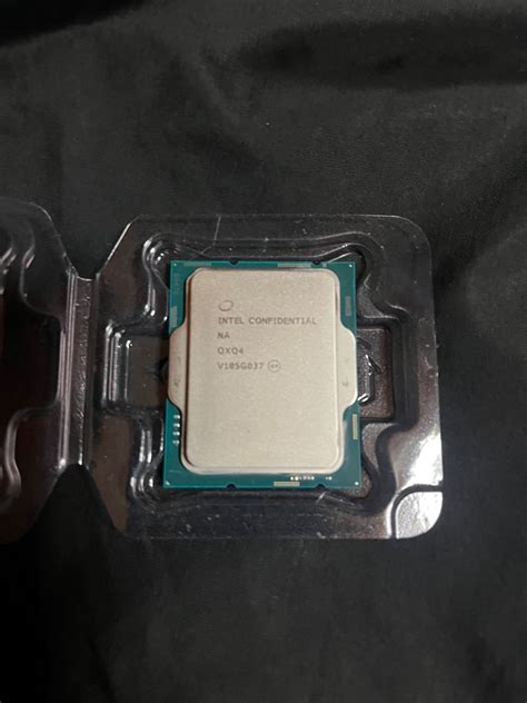 Intel Core I7 12700 Es Qxq4 12c 8p 4e 20t Tb 4 0ghz Lga 1700 美品｜paypayフリマ