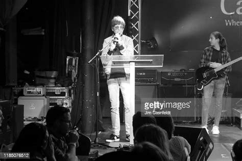 Musician Elliot Easton Pays Tribute To The Memory Of Ric Ocasek At