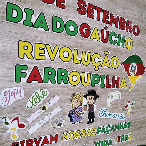 Painel Dia Do Gaucho - Painel Dia do Gaúcho e Revolução Farroupilha - Francieli Manfredi