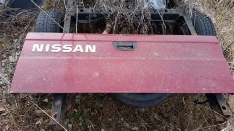 87 Nissan Pickup Hood And Tailgate Nex Tech Classifieds