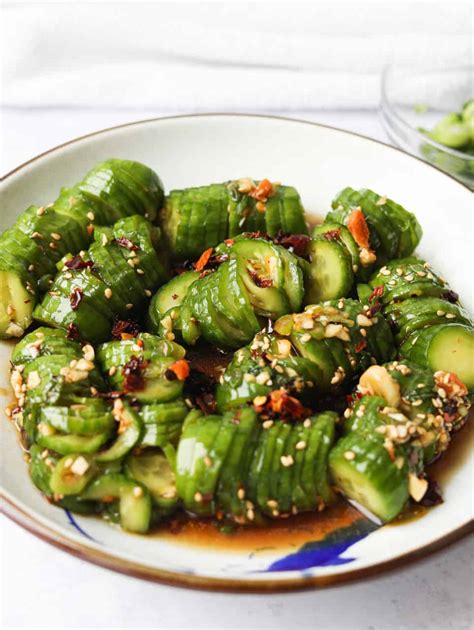 Spicy Asian Cucumber Salad X HELLME