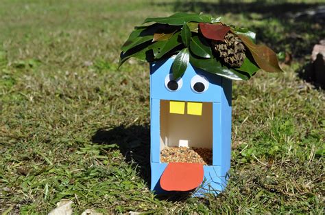 10 Easy To Make And Recycled Bird Feeders Lifegate