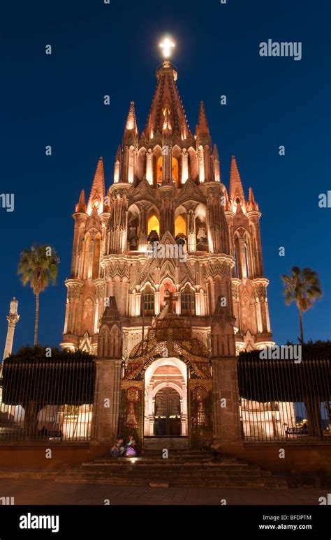 La Parroquia La Iglesia De San Miguel Arcángel San Miguel De Allende