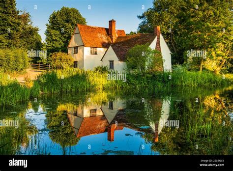 Willy Lott's Cottage at Flatford was featured in The Hay Wain which is a painting by John ...