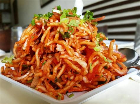 Street Style Chinese Bhel In Two Variants | Super Easy, And Delicious