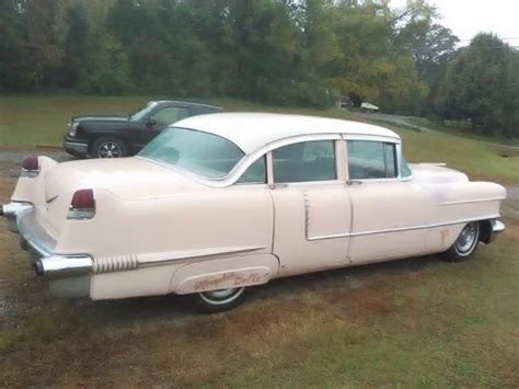 1956 Pink Cadillac Deville - Classic Cadillac DeVille 1956 for sale