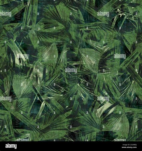 Green Tropical Palm Tree Leaves Seamless Pattern Stock Photo Alamy