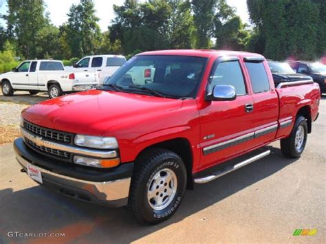 2000 Victory Red Chevrolet Silverado 1500 LS Extended Cab 4x4 35552780