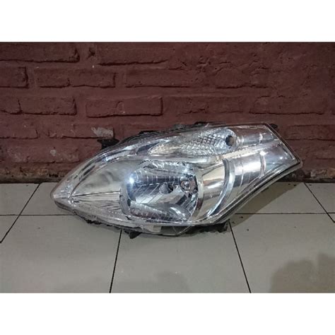 Jual Headlamp Lampu Depan Ertiga 2013 2017 Kiri Shopee Indonesia